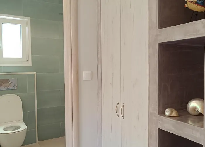 Nesea 2 Hébergement de vacances *