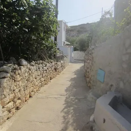 Nesea 2 * Pserimos Town