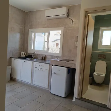 Vakantiehuis Nesea 2 Pserimos Town