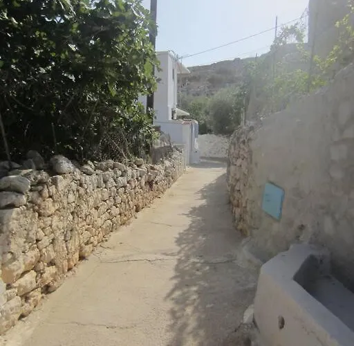 Nesea 2 * Pserimos Town