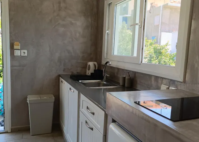 Nesea 2 * Pserimos Town